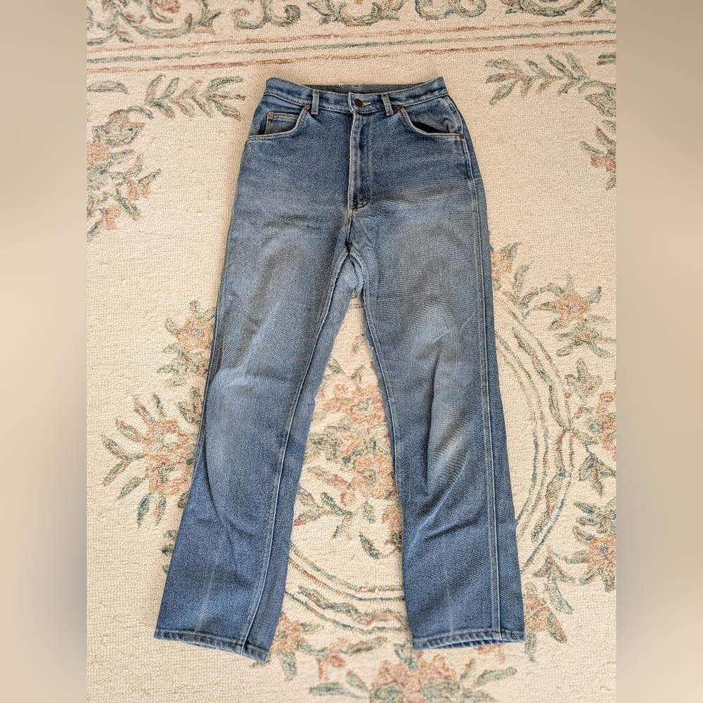 SOLD High Waisted Vintage Classic Blue Denim Jeans